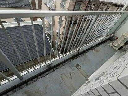 ��ʌ��������܎s���撆���P���ڂ̃}���V�����̃o���R�j�[