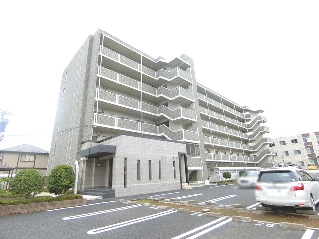 ��ʌ������s���v��̃}���V�����̌����O��