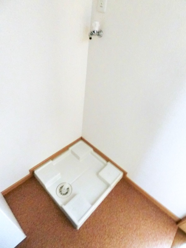 ��ʌ������s���v��̃}���V�����̂��̑�