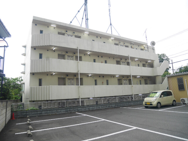 ��ʌ��������܎s������厚���[��568-4�̃}���V�����̌����O��