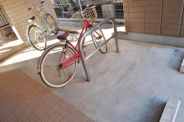 ��ʌ��������܎s�Y�a���ՂX���ڂ̃A�p�[�g�̂��̑�