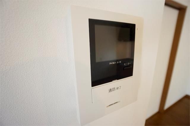 ��ʌ�����s�����P���ڂ̃^�E���n�E�X�̂��̑�