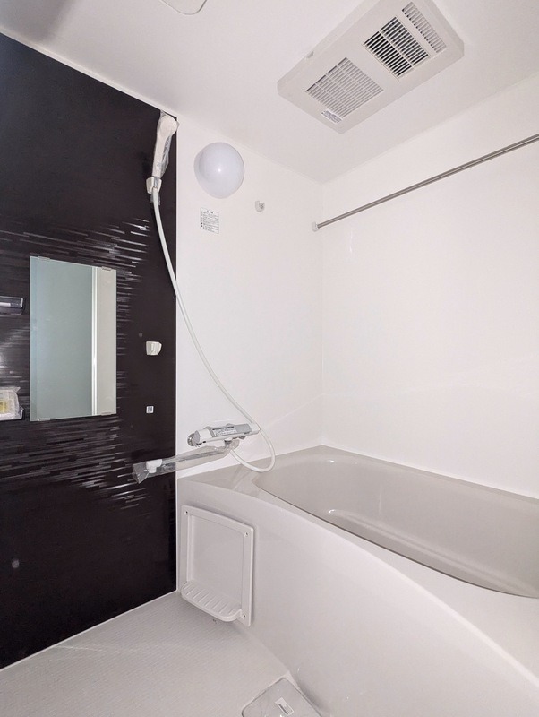 ��ʌ��������܎s��{����ؒ��S���ڂ̃}���V�����̃o�X