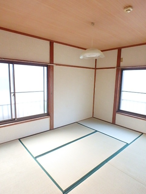 ��ʌ��������܎s����厚���m��̃A�p�[�g�̂��̑������E�X�y�[�X