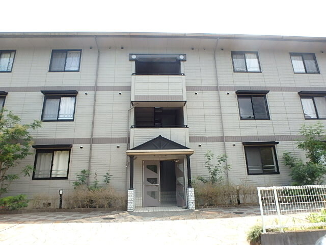 ��ʌ��������܎s�k����i���Q����1580-3�̃A�p�[�g�̌����O��