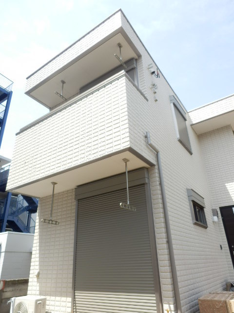 ��ʌ��������܎s������㗎���W���ڂ̃}���V�����̌����O��