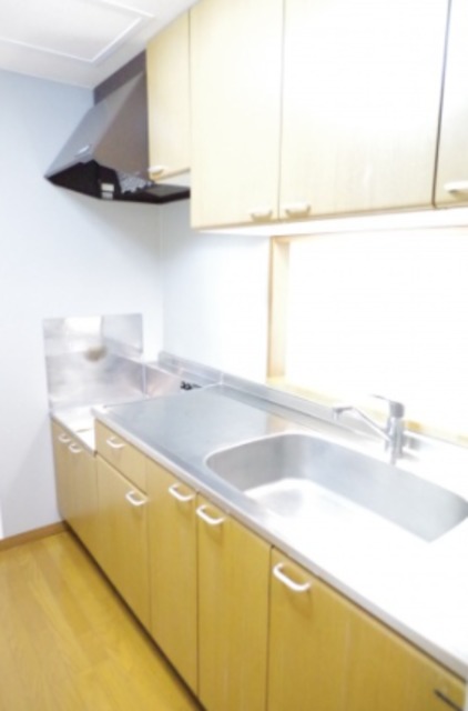 ��ʌ�����s�˒˂R���ڂ̃}���V�����̃L�b�`��