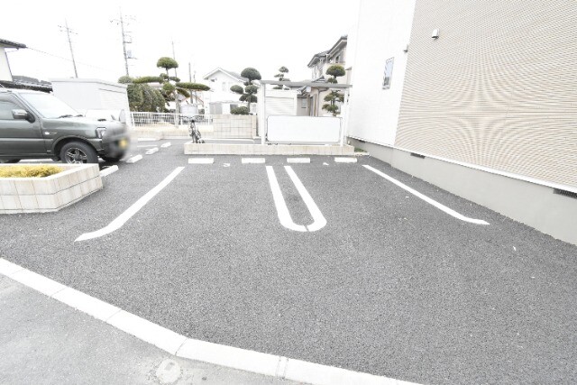 ��ʌ��@�c�s�厚�쓇�̃}���V�����̒��ԏ�