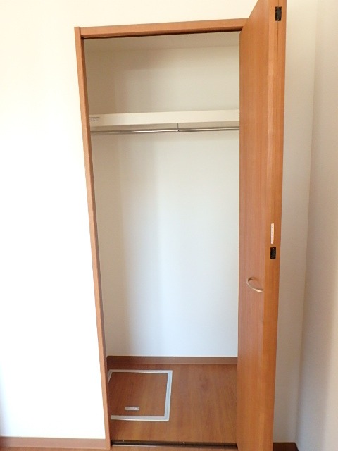 ��ʌ��������܎s�k����i���P���ڂ̃A�p�[�g�̎��[