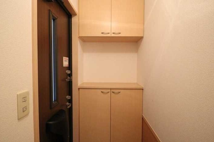 ��ʌ��k�����S�ɓޒ������j�Q���ڂ̃A�p�[�g�̌���