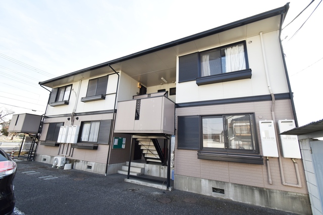 ��ʌ��������܎s����O���U����1631-1�̃A�p�[�g�̌����O��