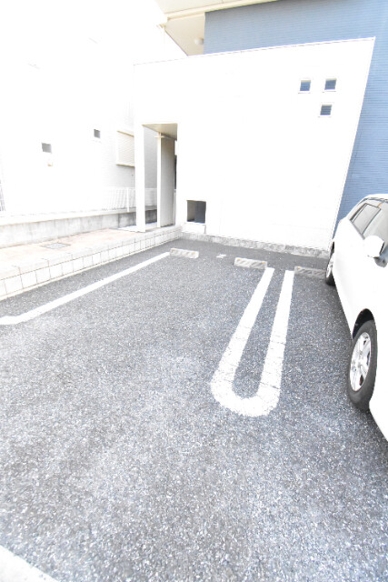 ��ʌ��������܎s�Y�a��ݒ��T���ڂ̃}���V�����̒��ԏ�