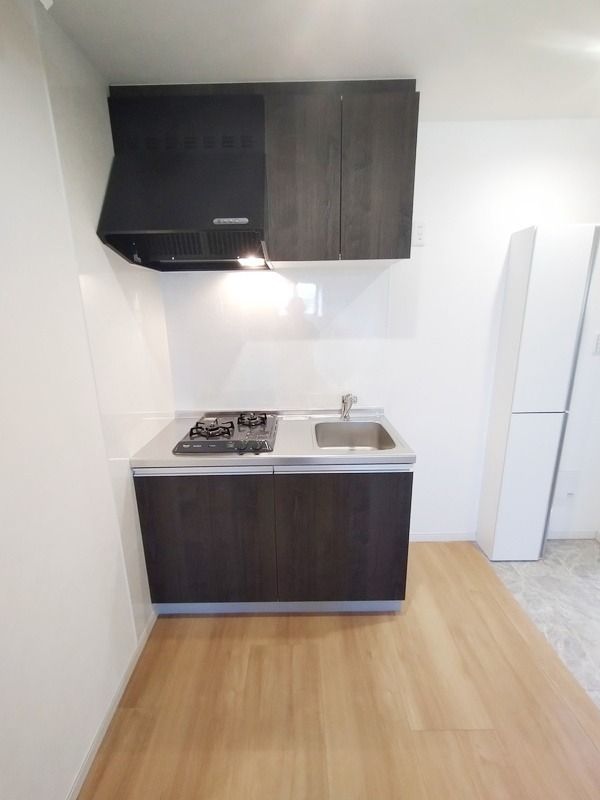 ��ʌ��������܎s������厚���n��̃A�p�[�g�̃L�b�`��