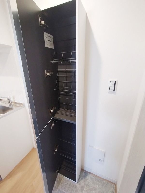 ��ʌ��������܎s������厚���n��̃A�p�[�g�̎��[