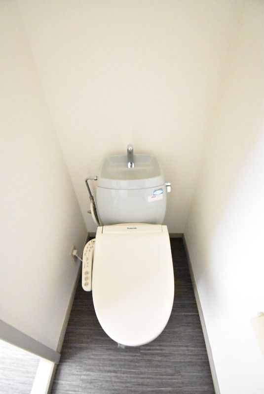 ��ʌ�����s�厚������̃A�p�[�g�̃g�C��