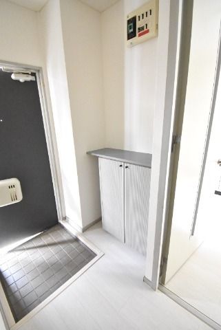 ��ʌ�����s�厚������̃A�p�[�g�̌���