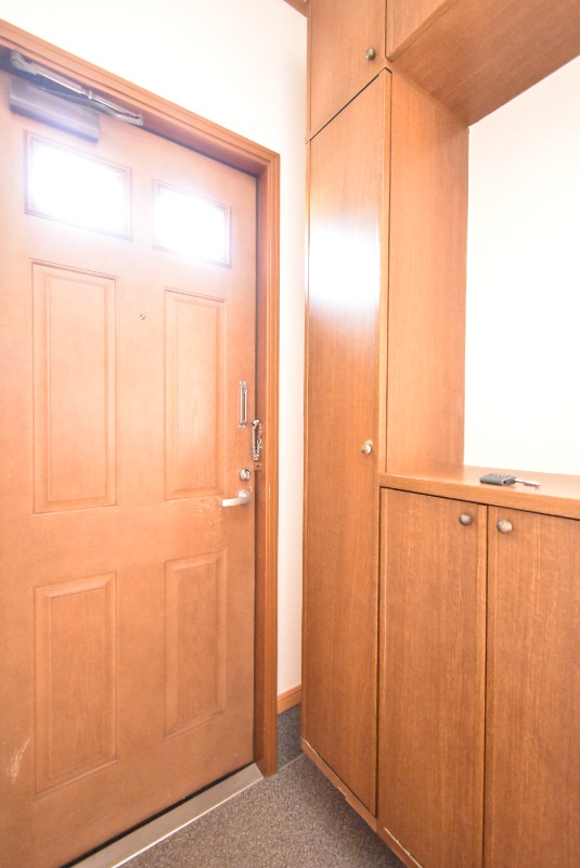 ��ʌ������s���W���ڂ̃A�p�[�g�̌���