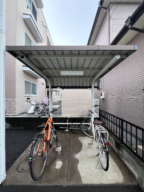 ��ʌ��@�c�s���L�Q���ڂ̃A�p�[�g�̂��̑�