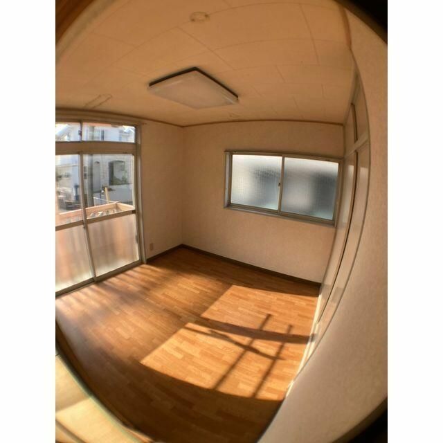 ��ʌ��������܎s��΋���̏o���̃A�p�[�g�̂��̑��ݔ�