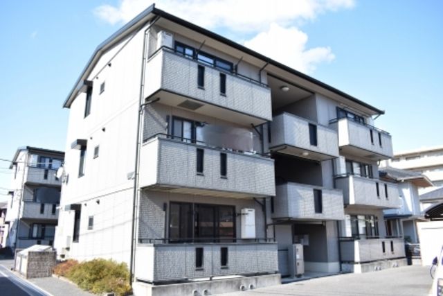 ��ʌ��������܎s����厚��1550-1�̃A�p�[�g�̌����O��