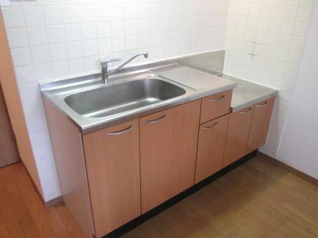 ��ʌ�����s�����R���ڂ̃}���V�����̃L�b�`��