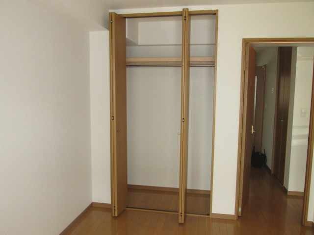 ��ʌ�����s�����R���ڂ̃}���V�����̎��[