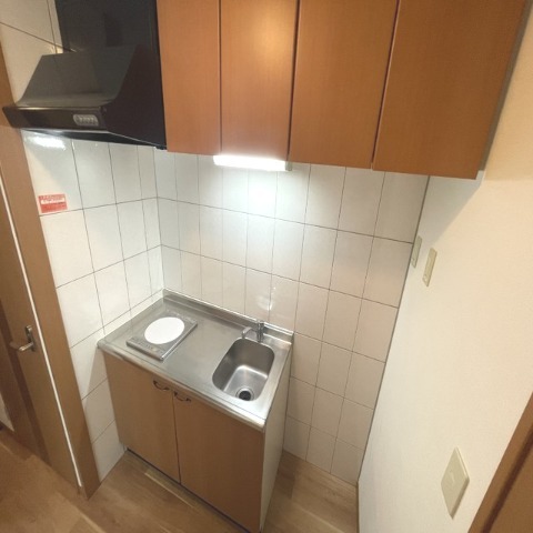 ��ʌ�����s�����R���ڂ̃}���V�����̃L�b�`��