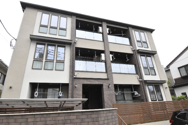 ��ʌ��������܎s��{��������P����148�̃A�p�[�g�̌����O��