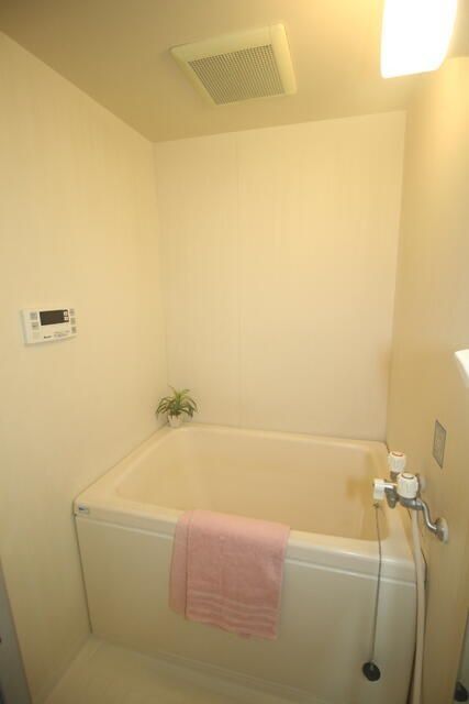 ��ʌ�����s����T���ڂ̃}���V�����̃o�X