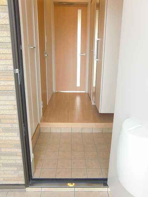 ��ʌ��������܎s��΋�������R���ڂ̃A�p�[�g�̌���