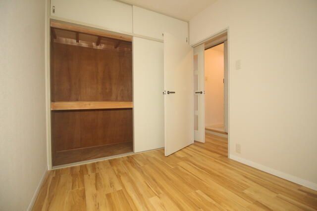 ��ʌ�����s����T���ڂ̃}���V�����̂��̑������E�X�y�[�X