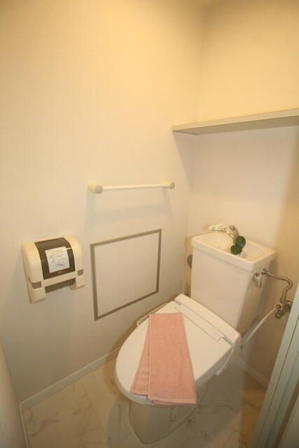 ��ʌ�����s����T���ڂ̃}���V�����̃g�C��