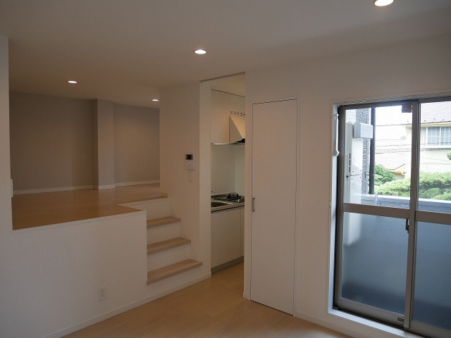 ��ʌ��������܎s������厚�@���̃A�p�[�g�̋��ԁE���r���O