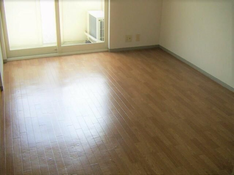 ��ʌ��������܎s�΋摾�c�E�P���ڂ̃A�p�[�g�̋��ԁE���r���O