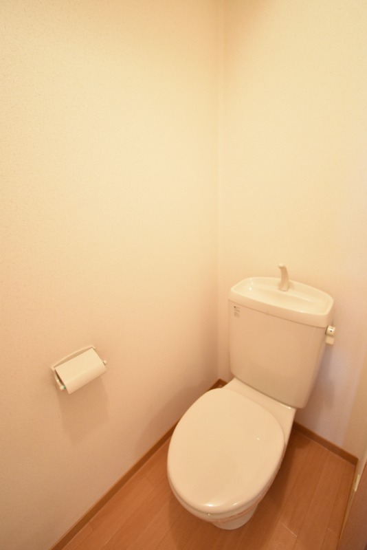 ��ʌ��������܎s�Y�a���؍�R���ڂ̃}���V�����̃g�C��