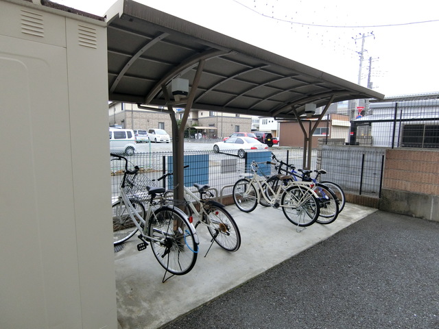 ��ʌ�����s�t���P���ڂ̃A�p�[�g�̂��̑�