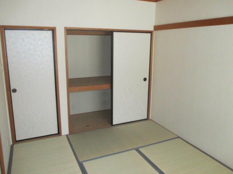 ��ʌ��������܎s�΋摾�c�E�P���ڂ̃A�p�[�g�̎��[