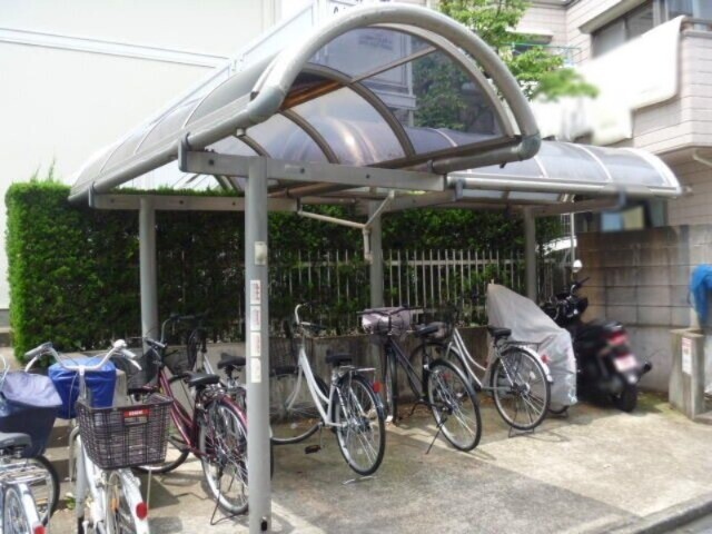 ��ʌ��������܎s�΋摾�c�E�P���ڂ̃A�p�[�g�̂��̑�