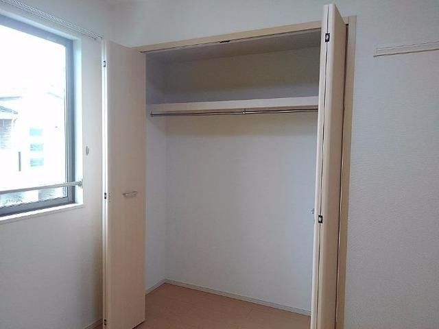 ��ʌ��z�J�s���C�N�^�E���V���ڂ̃A�p�[�g�̎��[