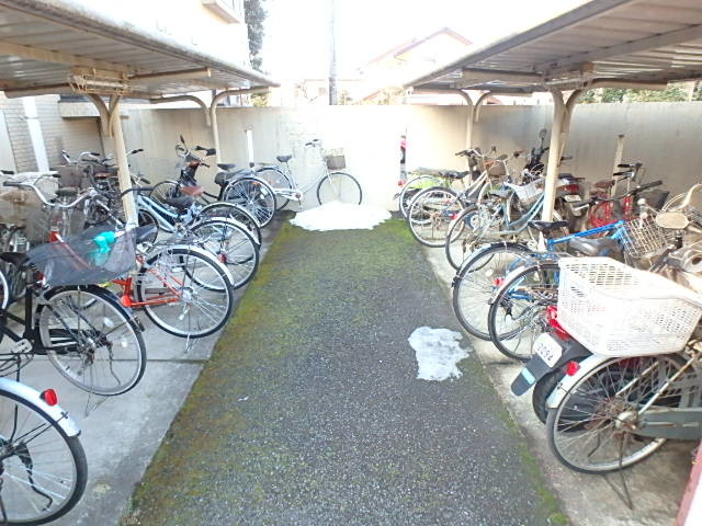 ��ʌ��������܎s��{��O���Q���ڂ̃}���V�����̂��̑�