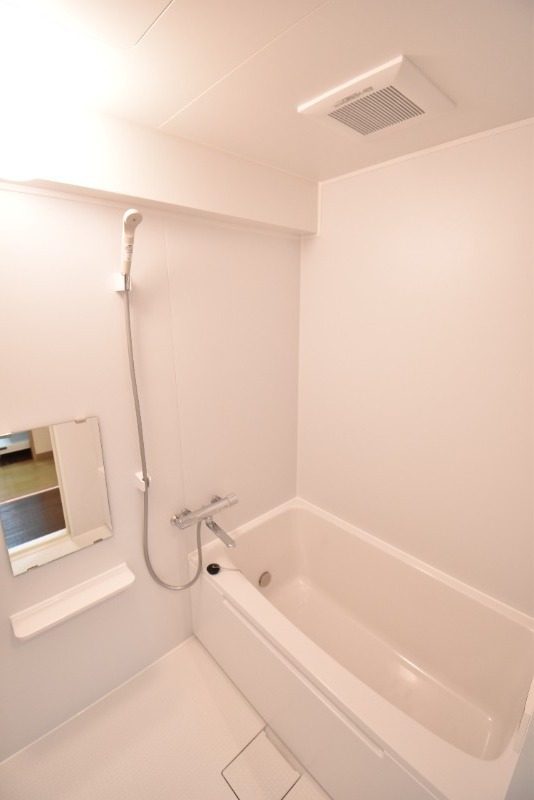 ��ʌ��������܎s��{��O���Q���ڂ̃}���V�����̃o�X