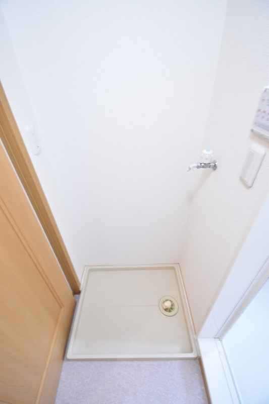 ��ʌ��@�c�s�厚�쓇�̃A�p�[�g�̂��̑�