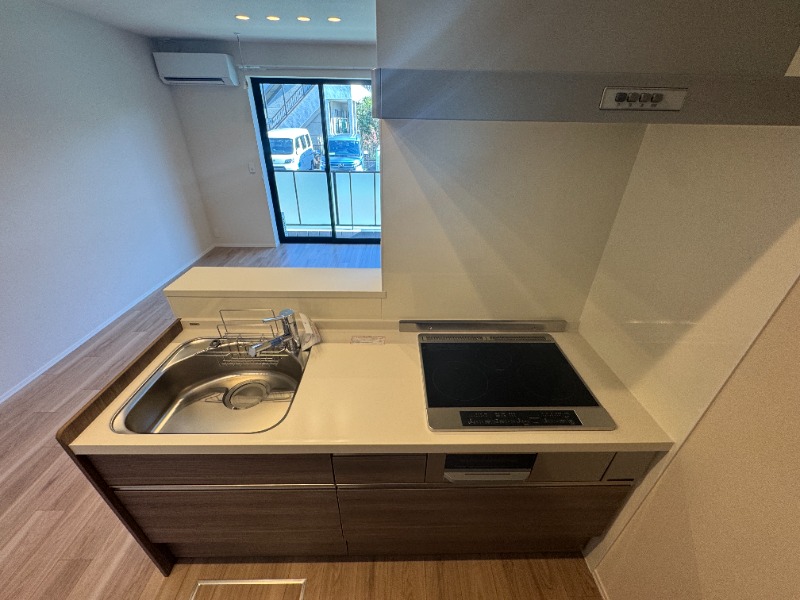 ��ʌ��������܎s��{�捂�@���P���ڂ̃}���V�����̃L�b�`��