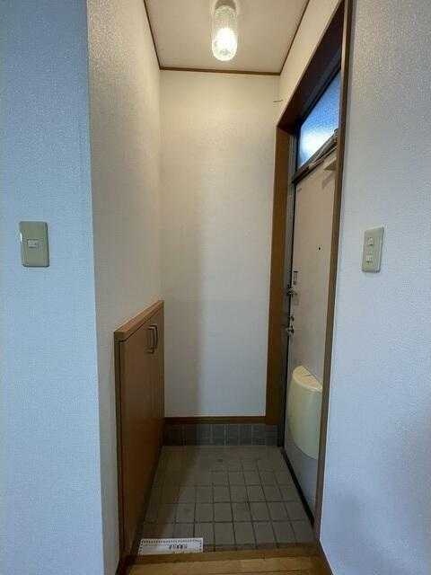 ��ʌ��������܎s��΋�厚��҂̃A�p�[�g�̌���