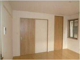 ��ʌ�����s�厚���J��̃A�p�[�g�̂��̑������E�X�y�[�X