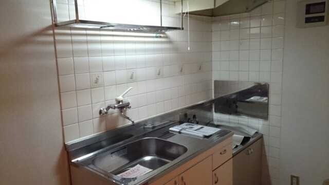 ��ʌ��������܎s������[��R���ڂ̃}���V�����̃L�b�`��