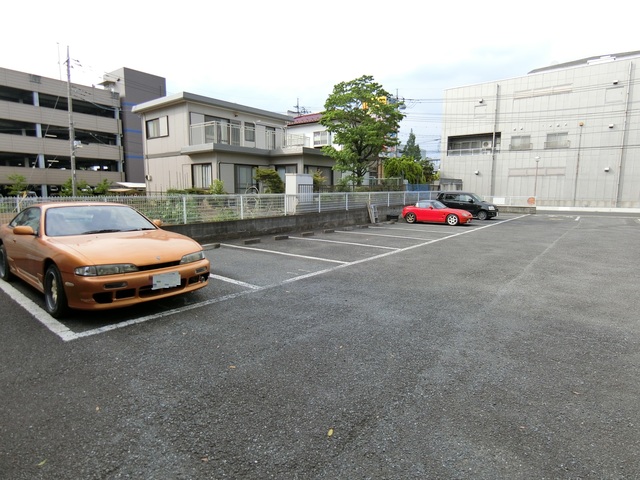 ��ʌ��������܎s������[��R���ڂ̃}���V�����̒��ԏ�