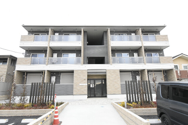 ��ʌ��������܎s������[��P����35-15�̃A�p�[�g�̌����O��