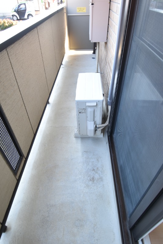 ��ʌ��������܎s�������a�c���P���ڂ̃A�p�[�g�̃o���R�j�[