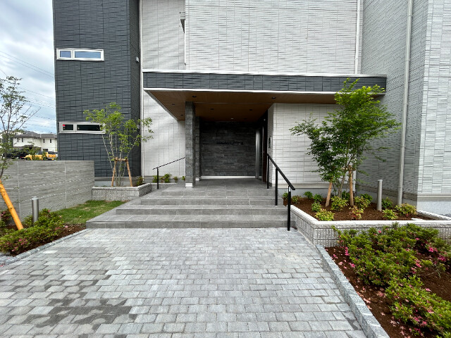 ��ʌ��������܎s���搼��{�P���ڂ̃A�p�[�g�̂��̑�